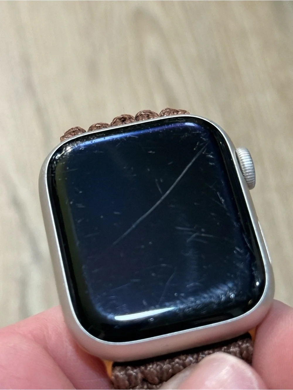 Apple Watch Series 8 41mm GPS + Cellular Starlight Aluminum Apple Watch